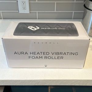 NEW in box. Aura Heated Vibrating Foam Roller